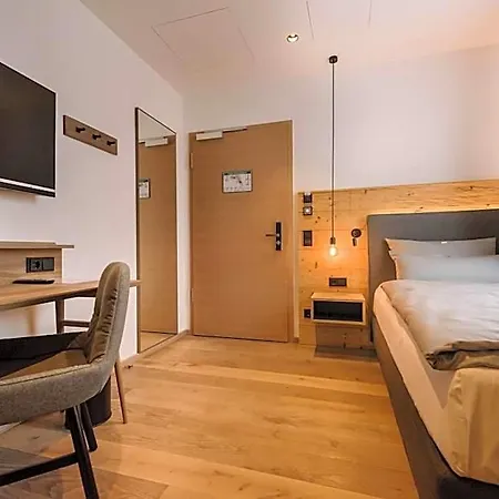 Hotel Johanns 3*