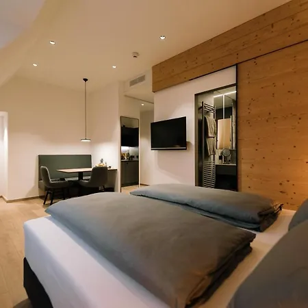Johanns Hotel 3*
